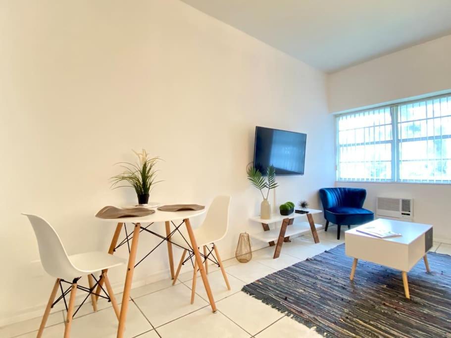Miami Beach Home Near The Ocean Экстерьер фото